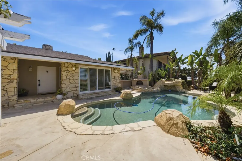 12591 Vista Panorama, North Tustin, CA — listing photo 1