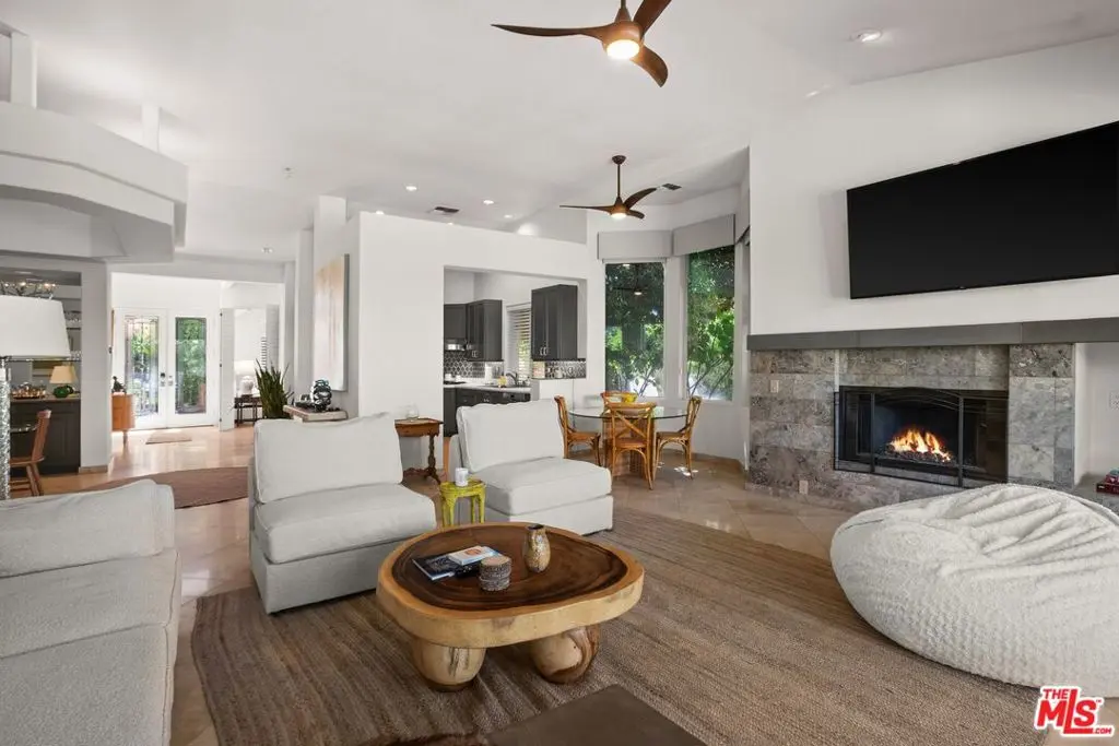 Single Family Residence for sale at 47145 Via Lorca, La Quinta, CA featuring 3 beds and 3 baths