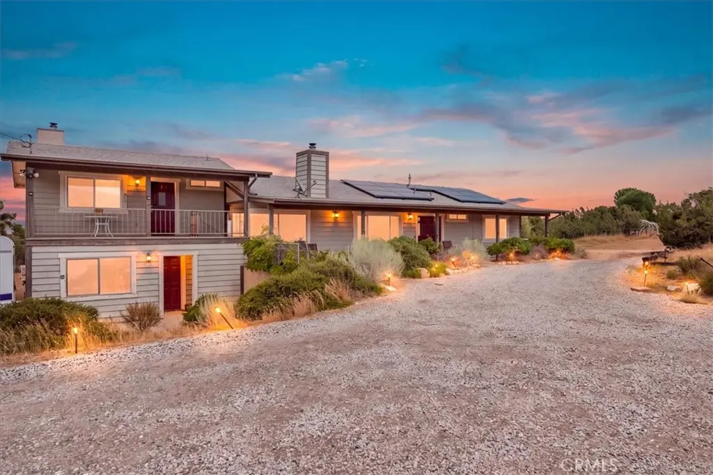 8757 Pacific, Phelan, CA — listing photo 1