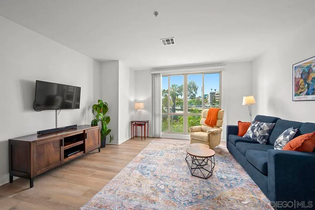 Condominium for sale at 1501 Front Street 414, San Diego, CA featuring 1 bed and 1 bath