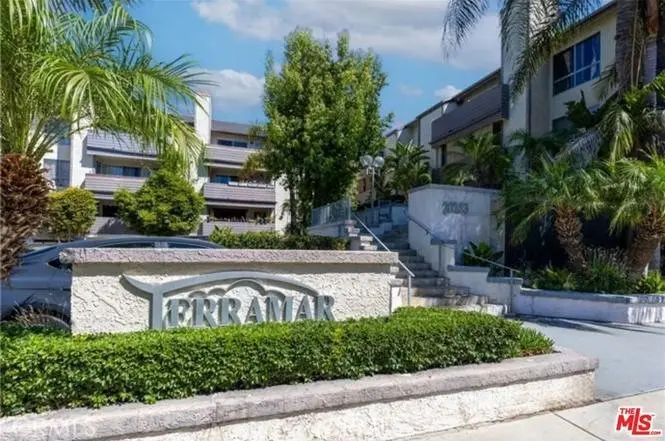 20253 Keswick 211, Winnetka, CA — listing photo 1