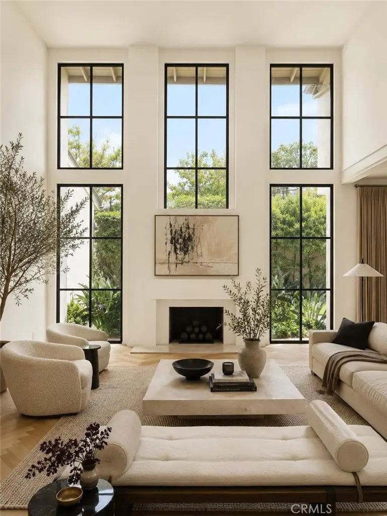 10 Rue Valbonne, Newport Beach, CA — listing photo 1
