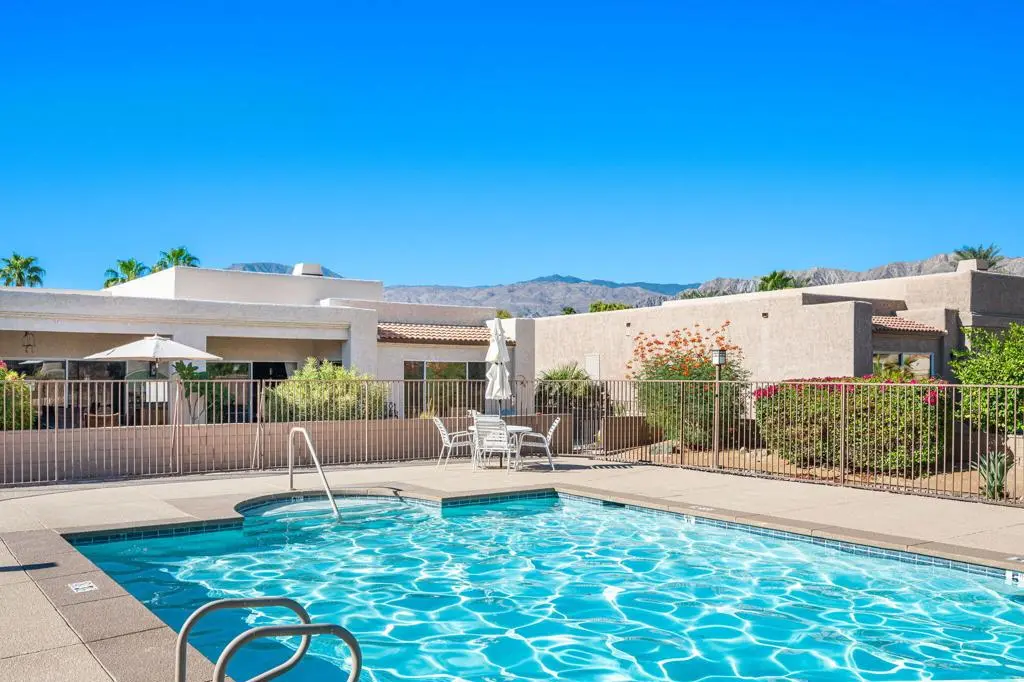 Residential Lease for rent at 48110 Via Hermosa, La Quinta, Riverside County, CA featuring 3 beds and 2 baths