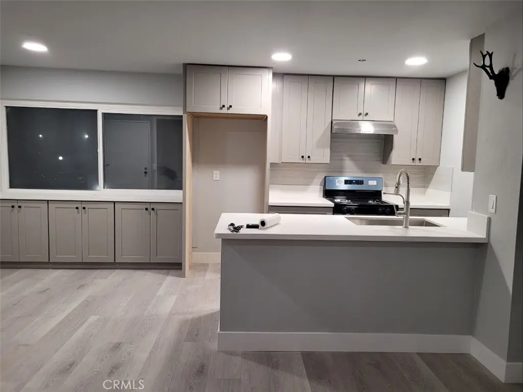 Residential Lease for rent at 15233 Santa Gertrudes Avenue V104, La Mirada, Los Angeles County, CA featuring 1 bed and 1 bath