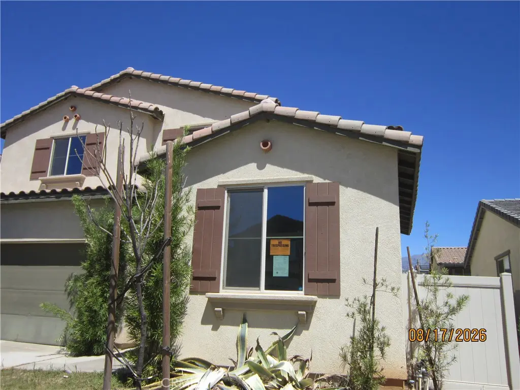 Single Family Residence for rent at 6101 Mariposa, Banning, CA featuring 4 beds and 4 baths