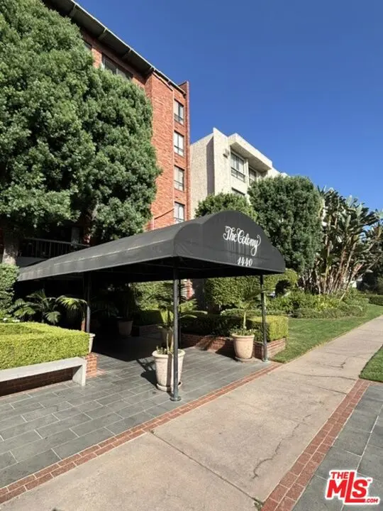 Condominium for rent at 1440 Veteran Avenue 534, Los Angeles, CA featuring 2 beds and 1 bath