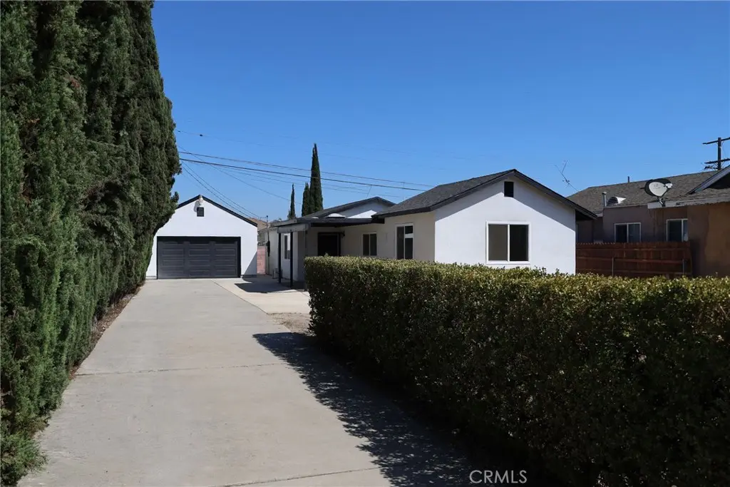 Single Family Residence for sale at 742 Simmons, Los Angeles, CA featuring 3 beds and 2 baths