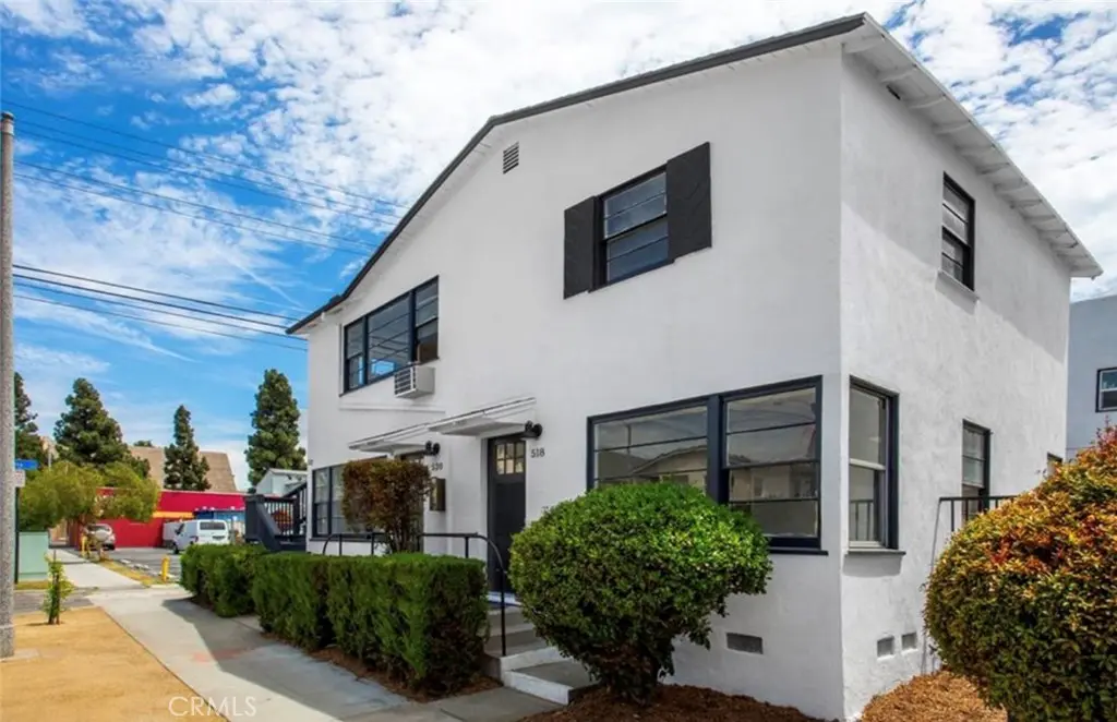 Apartment for rent at 522 5th St, Long Beach, CA featuring 2 beds and 2 baths