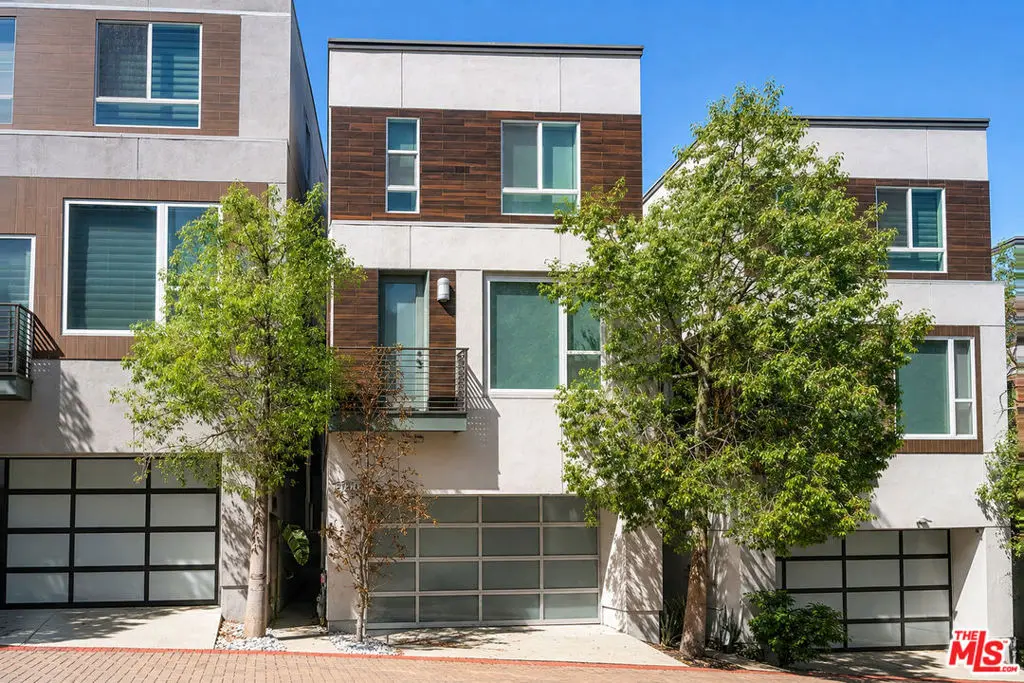 Single Family Residence for sale at 6749 Gill Way, Los Angeles, CA featuring 3 beds and 4 baths