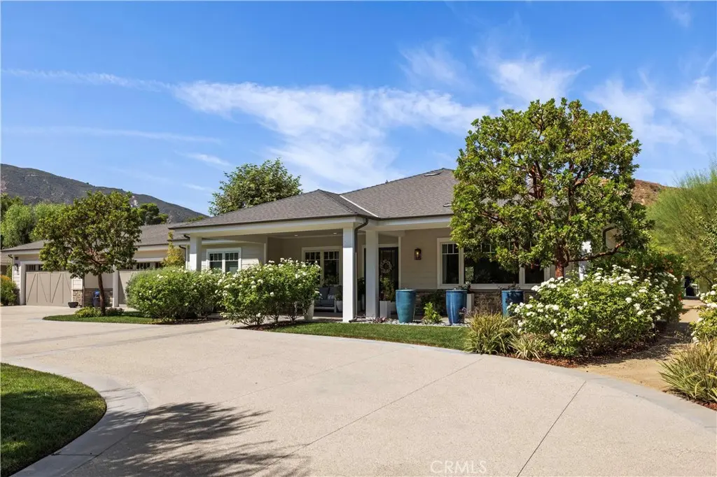 26185 Ravenhill Road, Canyon Country, CA — listing photo 1