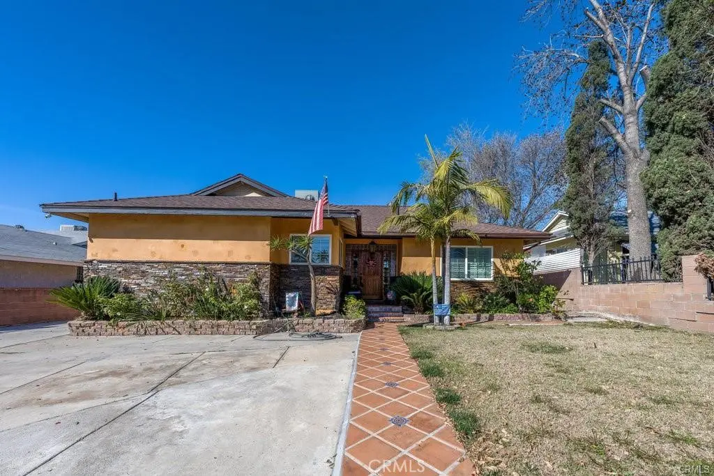 Residential Lease for rent at 14377 Germain Street, San Fernando, Los Angeles County, CA featuring 3 beds and 2 baths