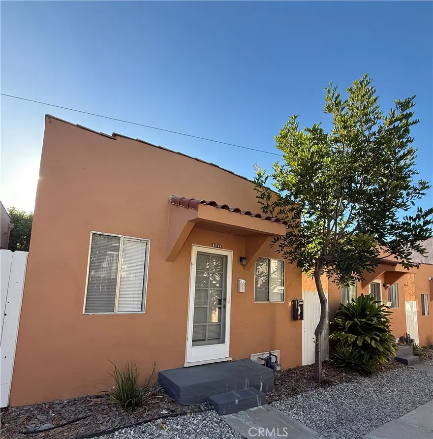 1032 W 15th Street, San Pedro, CA — listing photo 1