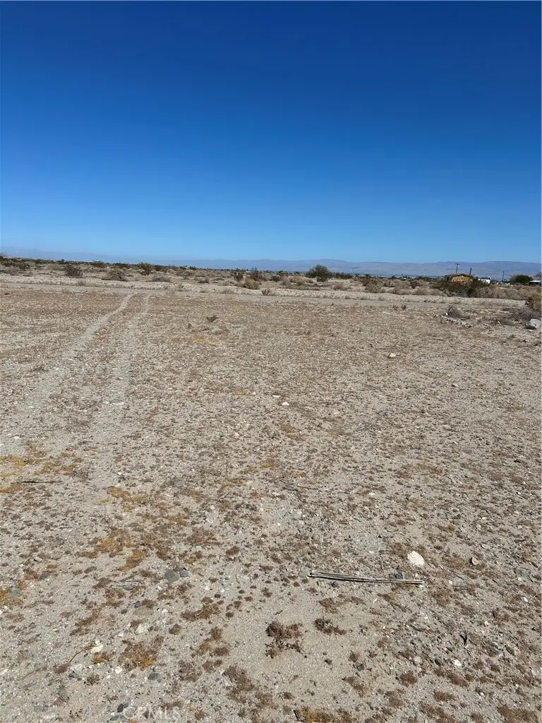1025 Sea Shore Avenue, Thermal, CA — listing photo 1