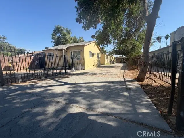2037 Oregon Street, Bakersfield, CA — listing photo 1