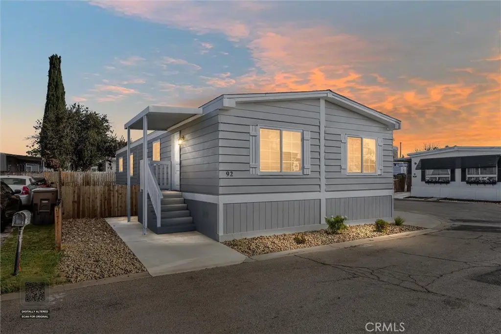 92 Cinnamon Lane, Bakersfield, CA — listing photo 1