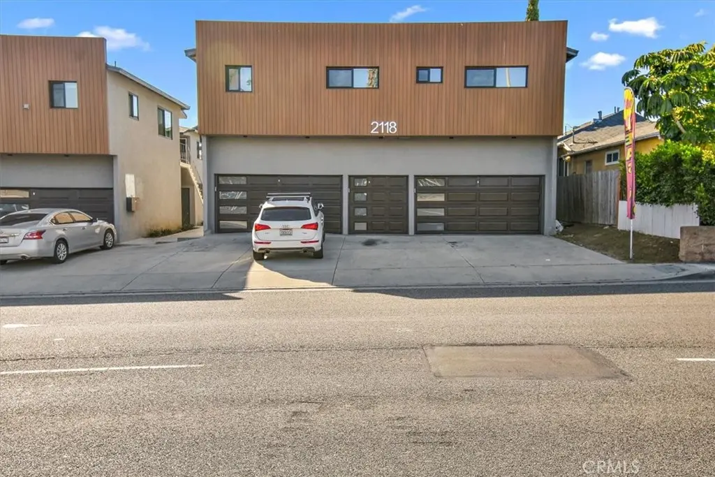 2118 Manhattan Beach Boulevard D, Redondo Beach, CA — listing photo 1