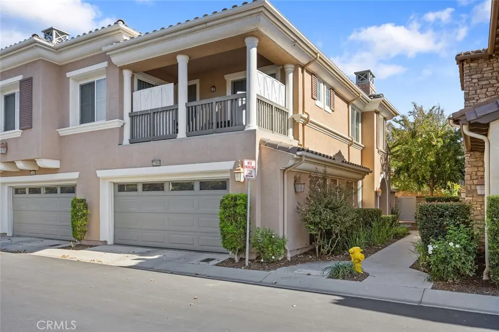23868 Toscana DR, Valencia, CA — listing photo 1