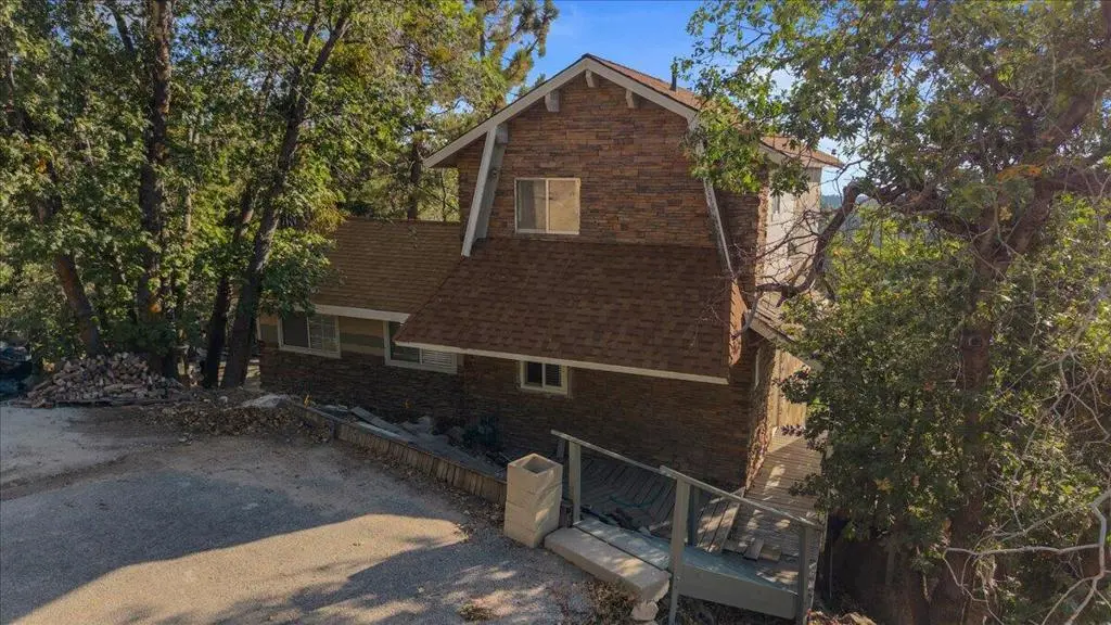 2190 Tank Road, Running Springs, CA — listing photo 1