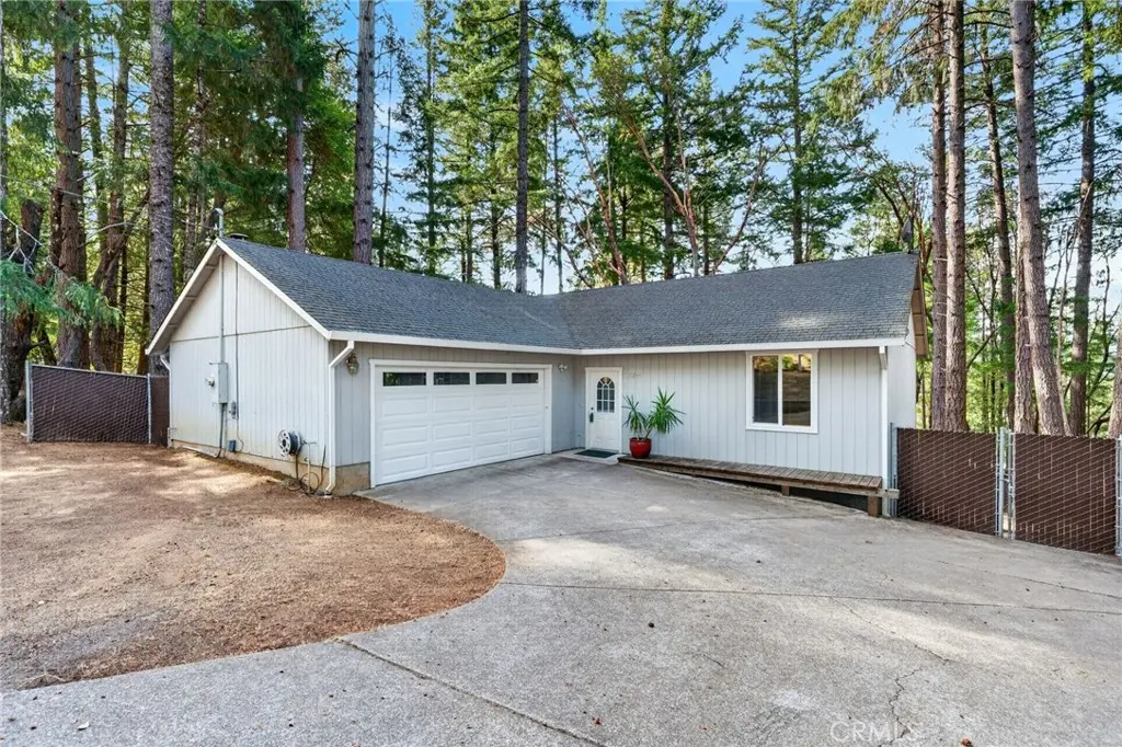 1290 Tuck, Willits, CA — listing photo 1