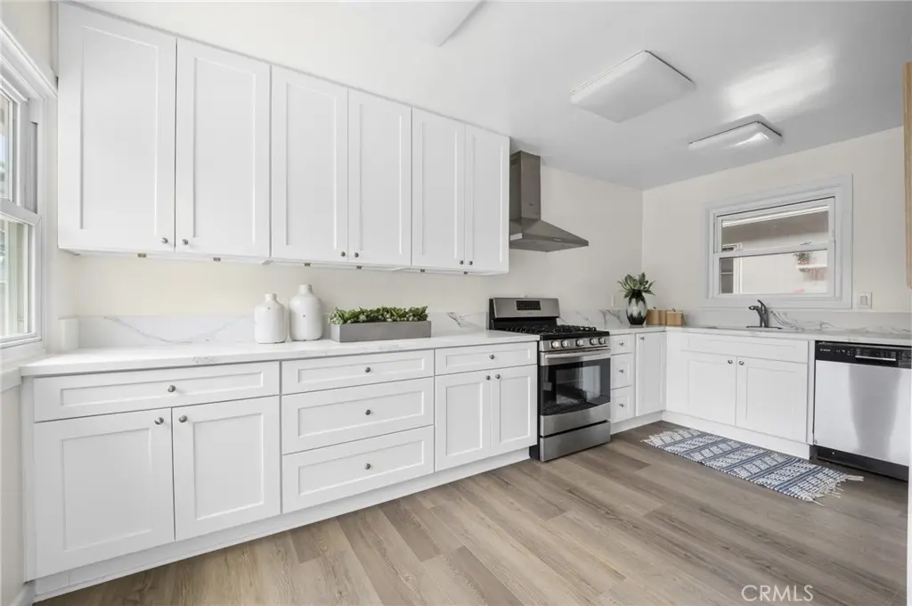 Single Family Residence for rent at 902 N Mohawk Avenue, Anaheim, CA featuring 3 beds and 1 bath