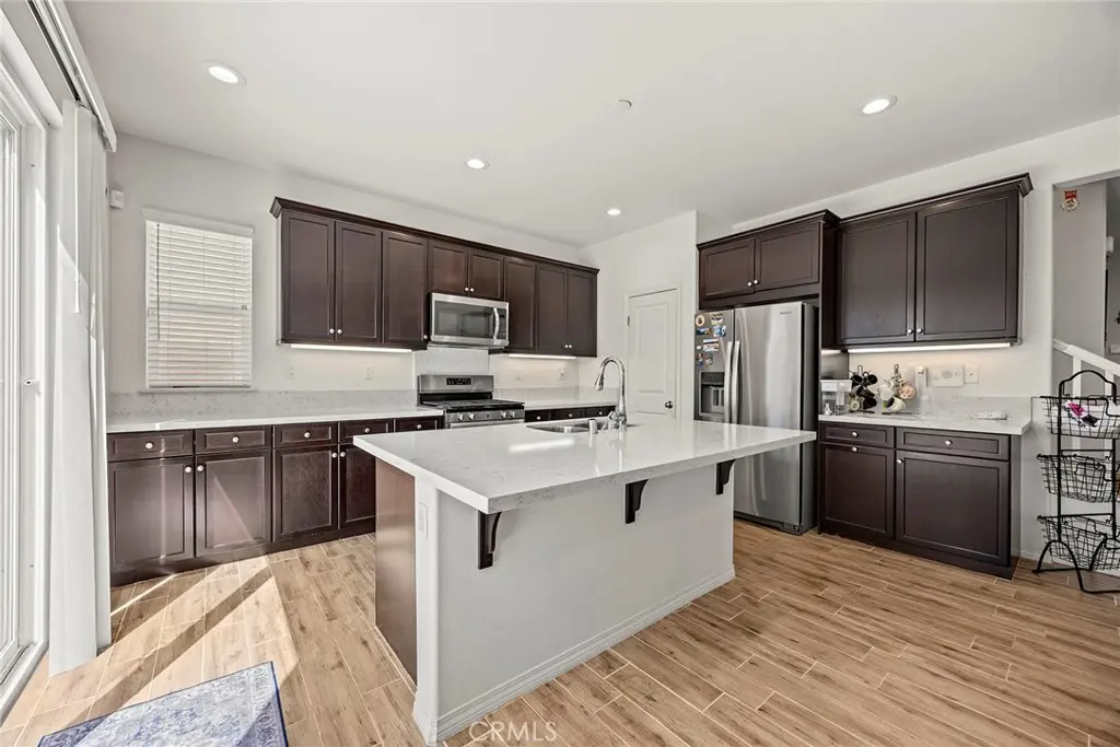 15237 Brookstone, Fontana, CA — listing photo 1