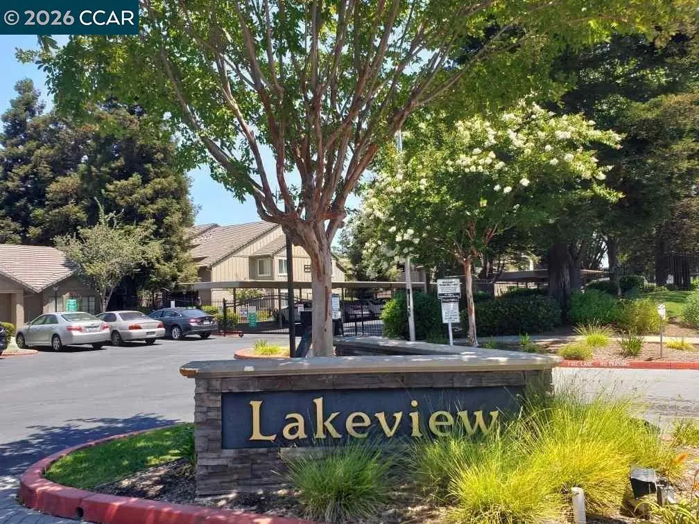 2189 Lakeview, Pittsburg, CA — listing photo 1