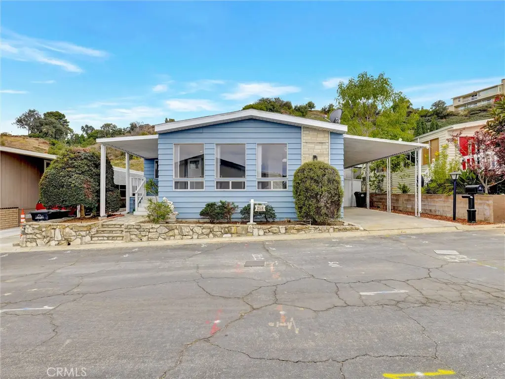2550 Pacific Coast Hwy 258, Torrance, CA — listing photo 1