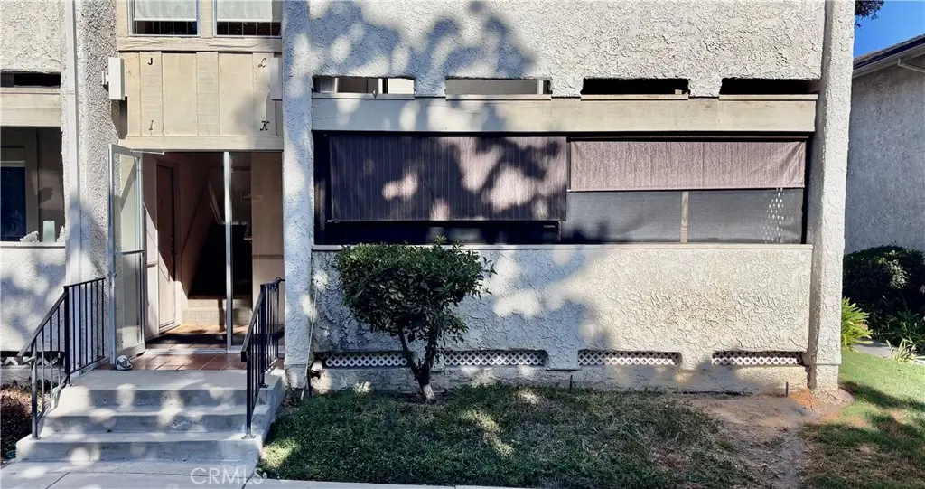 Condominium for sale at 1904 Heywood Street K, Simi Valley, CA featuring 2 beds and 2 baths