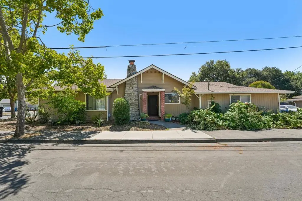 1001 Temple Avenue, Santa Rosa, CA — listing photo 1