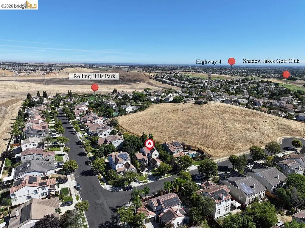 Single Family Residence for sale at 2913 Haddington Ct, Brentwood, CA featuring 4 beds and 3 baths