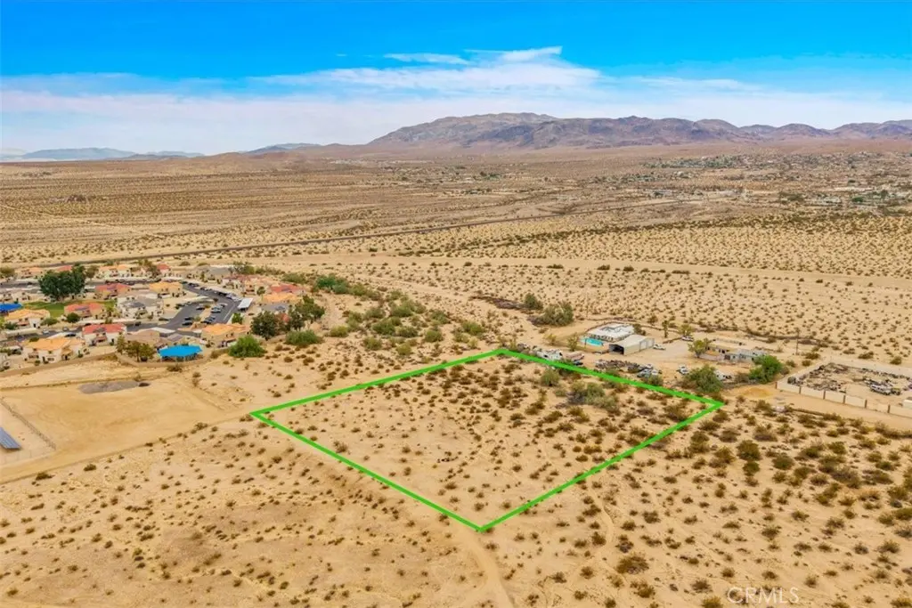 6030 Wainwright, 29 Palms, CA — listing photo 1