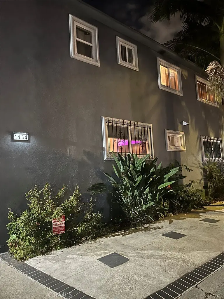 1134 S Fairfax 5, Los Angeles, CA — listing photo 1
