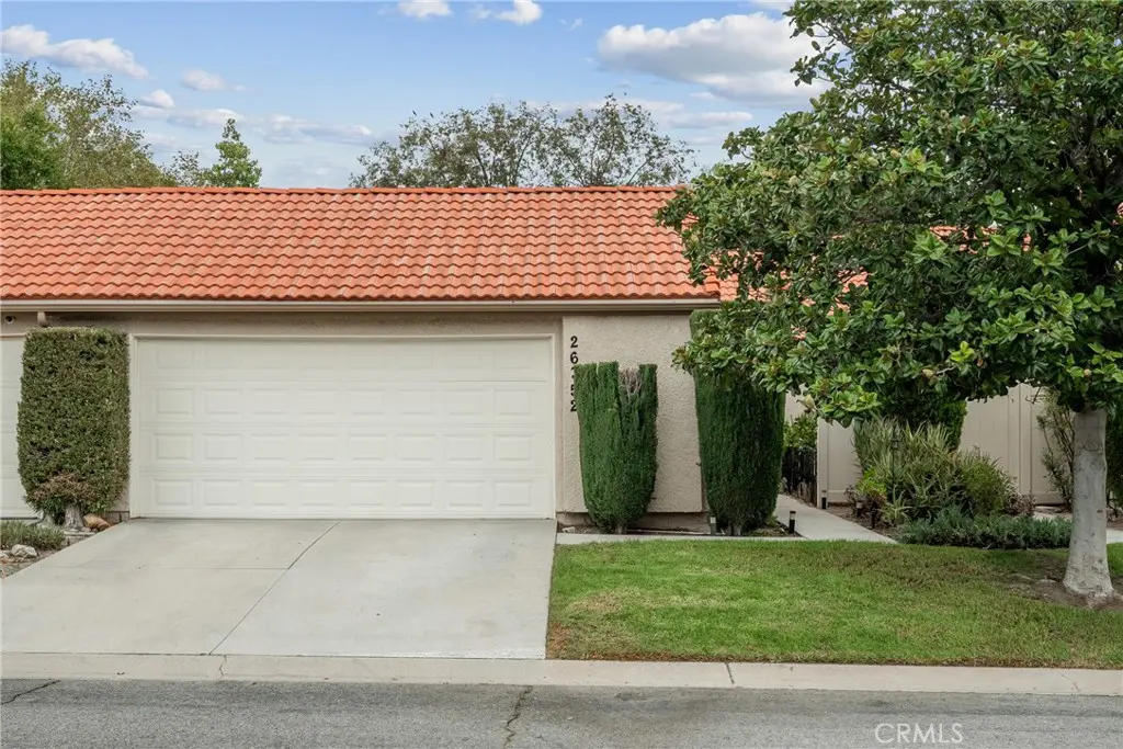 26352 Rainbow Glen, Newhall, CA — listing photo 1