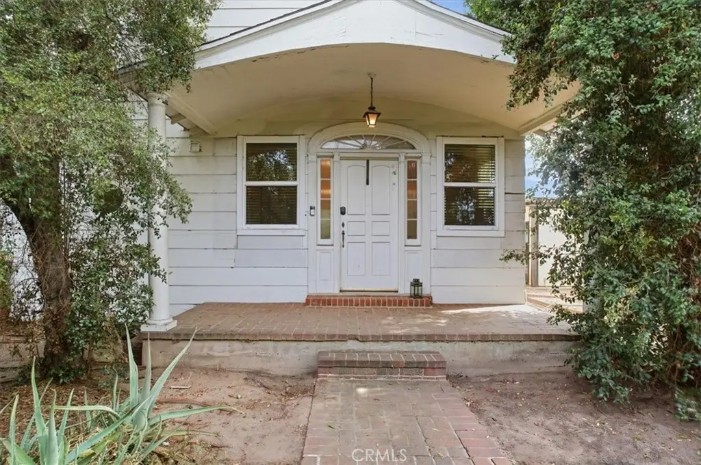 Single Family Residence for sale at 15808 Nordhoff, Los Angeles, CA featuring 3 beds and 3 baths
