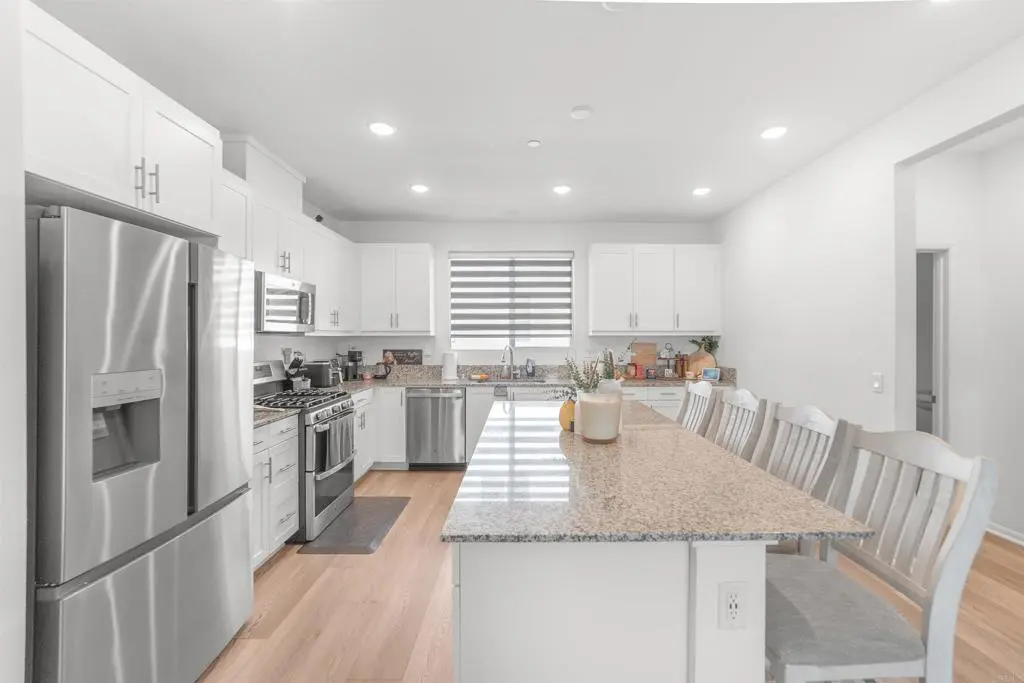 5484 Seacliff Place 47, San Diego, CA — listing photo 1