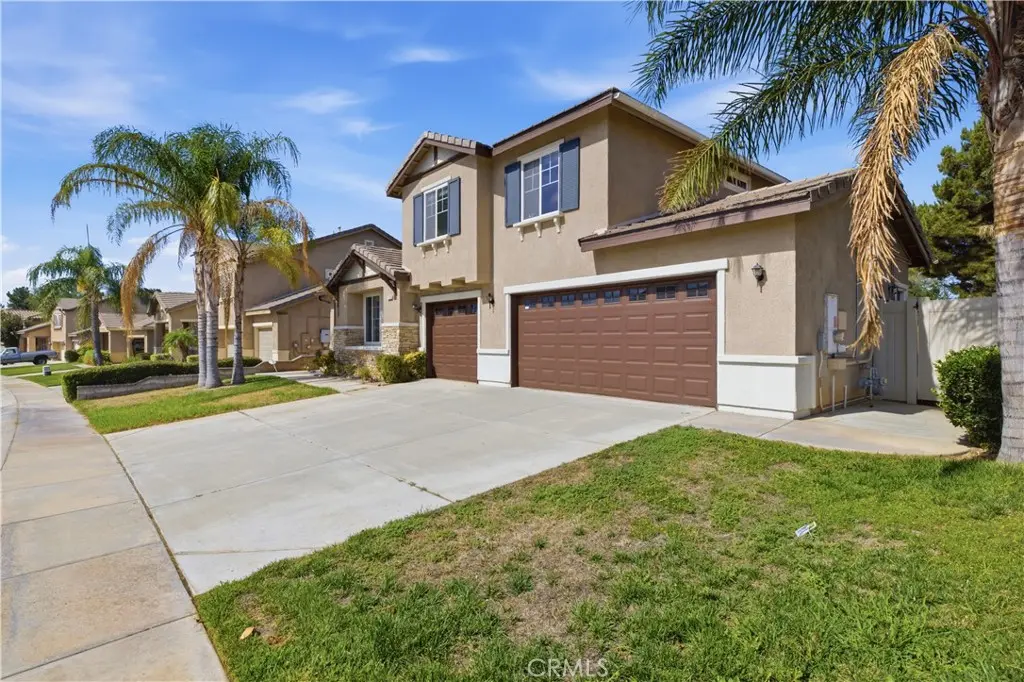 1129 N Shooting Star Drive N, Beaumont, CA — listing photo 1