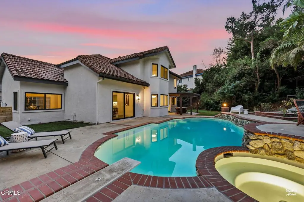 947 Golden Crest Avenue, Thousand Oaks, CA — listing photo 1