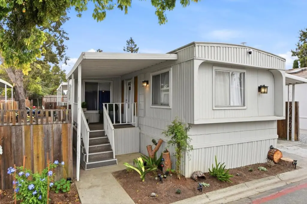 402 Los Encinos Avenue 402, San Jose, CA — listing photo 1