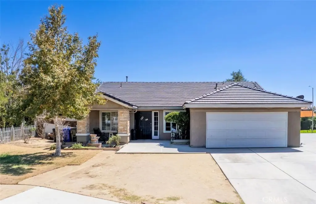 12621 Garden, Victorville, CA — listing photo 1