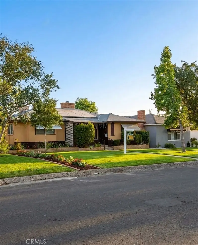 3008 Bristol Avenue, Bakersfield, CA — listing photo 1