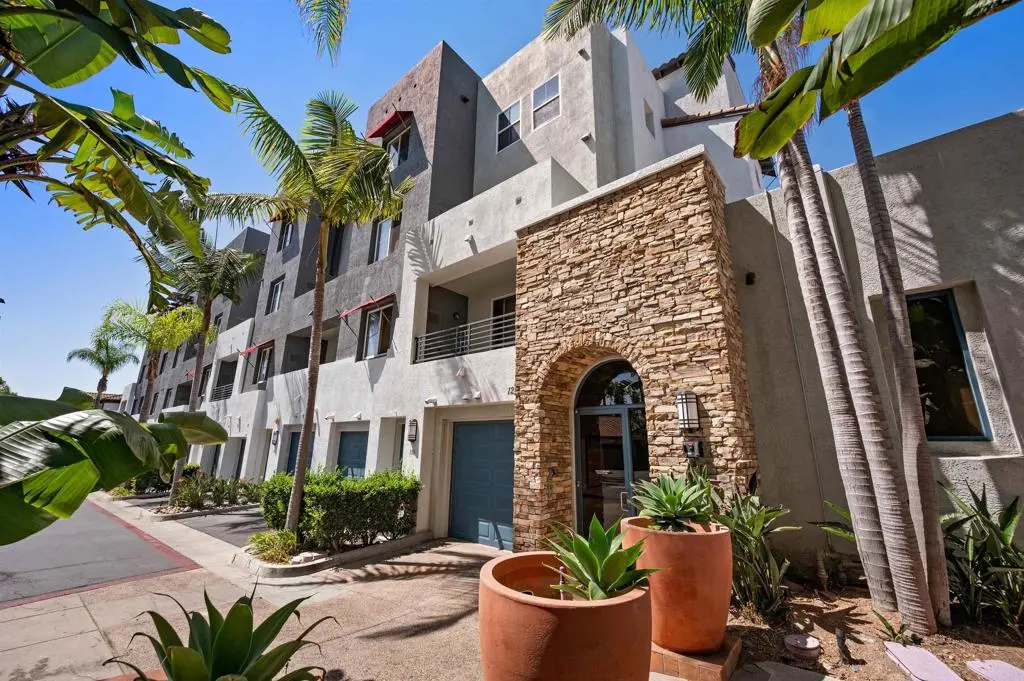 Condominium for sale at 1241 Santa Cora Avenue 330, Chula Vista, CA featuring 3 beds and 3 baths