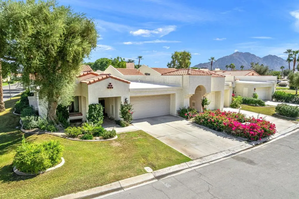 Condominium for sale at 50006 Calle Rosarita, La Quinta, CA featuring 3 beds and 4 baths