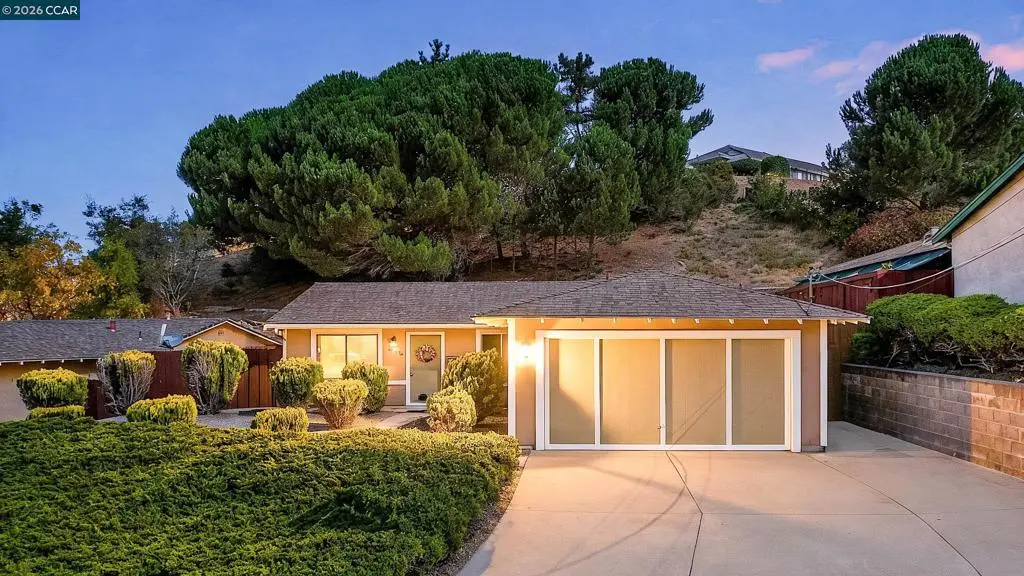 Single Family Residence for sale at 2506 Henry Ave, Pinole, CA featuring 3 beds and 1 bath