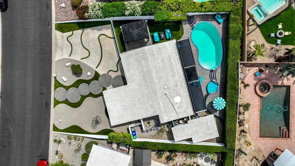 Single Family Residence for sale at 71715 Tunis Road, Rancho Mirage, CA featuring 3 beds and 2 baths