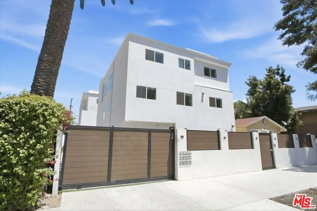 Condominium for rent at 14165 Calvert Street, Los Angeles, CA featuring 4 beds and 4 baths