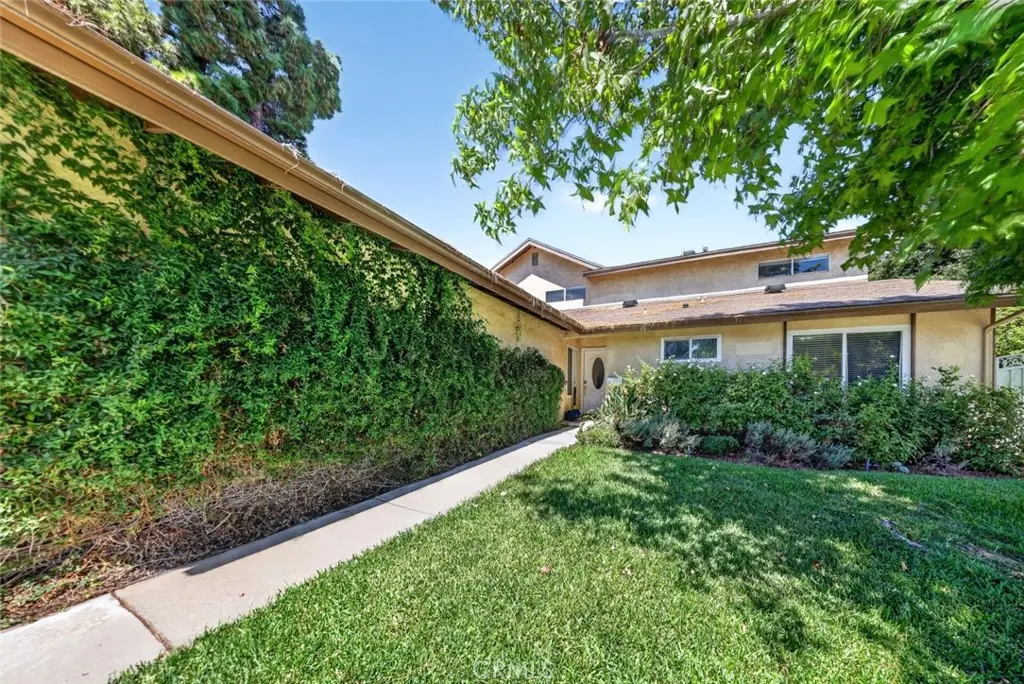 411 Fordland Avenue, La Verne, CA — listing photo 1