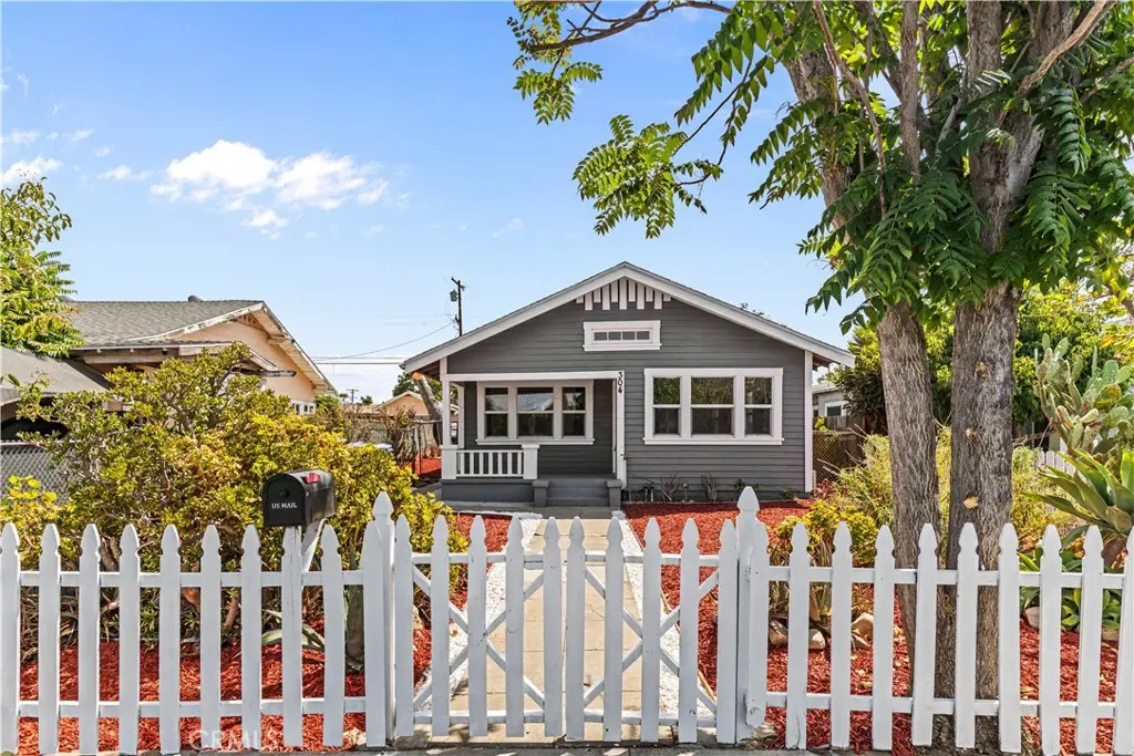 Single Family Residence for sale at 304 N MONTEREY, Ontario, CA featuring 3 beds and 2 baths