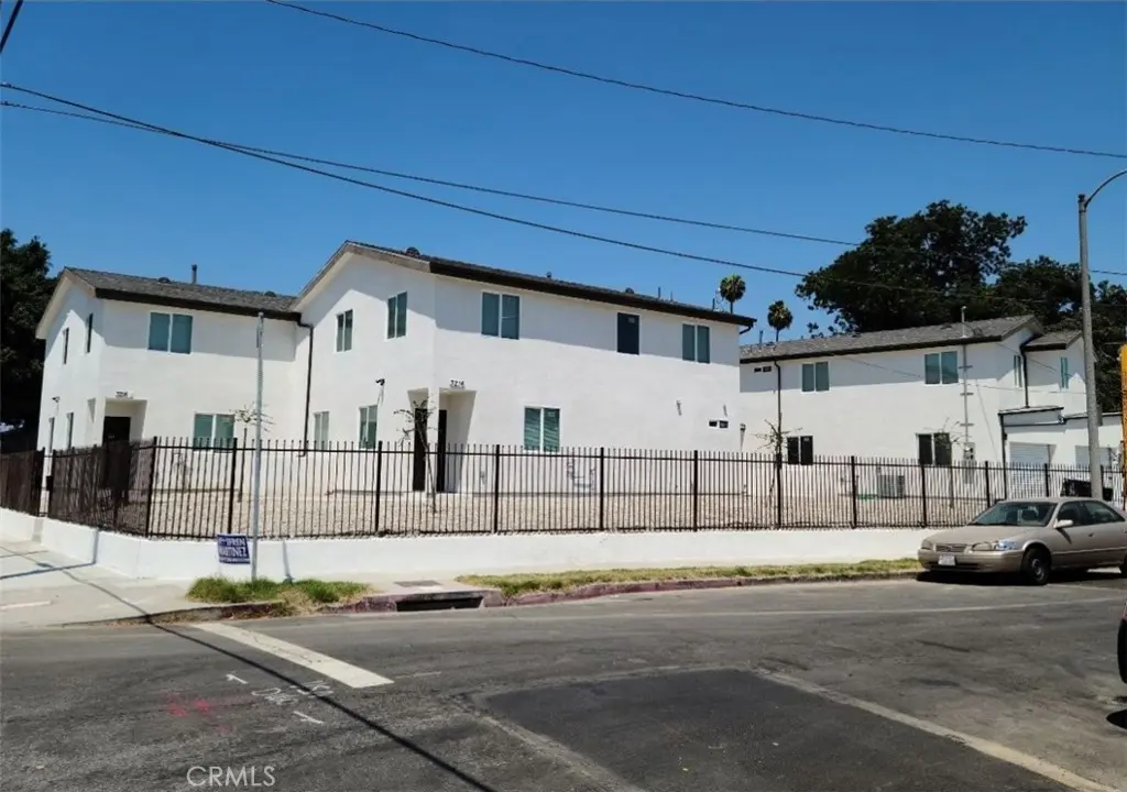 Residential Lease for rent at 3216 E Morgan Ave, Los Angeles, Los Angeles County, CA featuring 5 beds and 3 baths