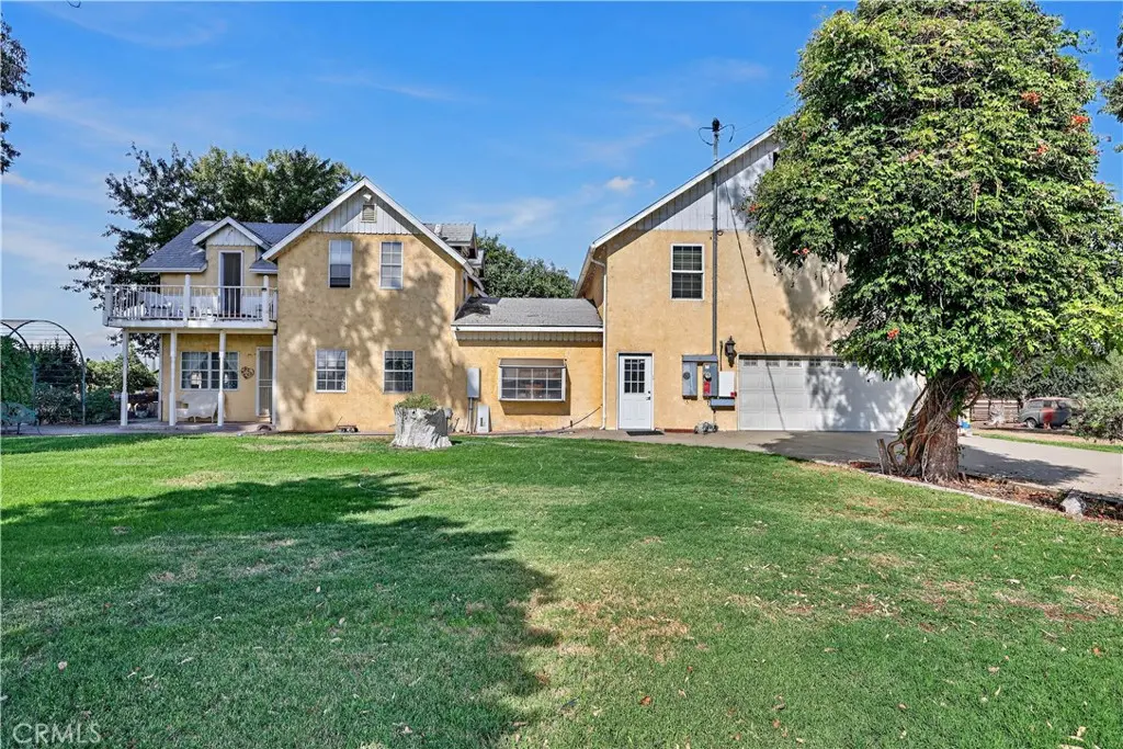 Single Family Residence for sale at 23598 Road 15 3/4, Chowchilla, CA featuring 3 beds and 3 baths