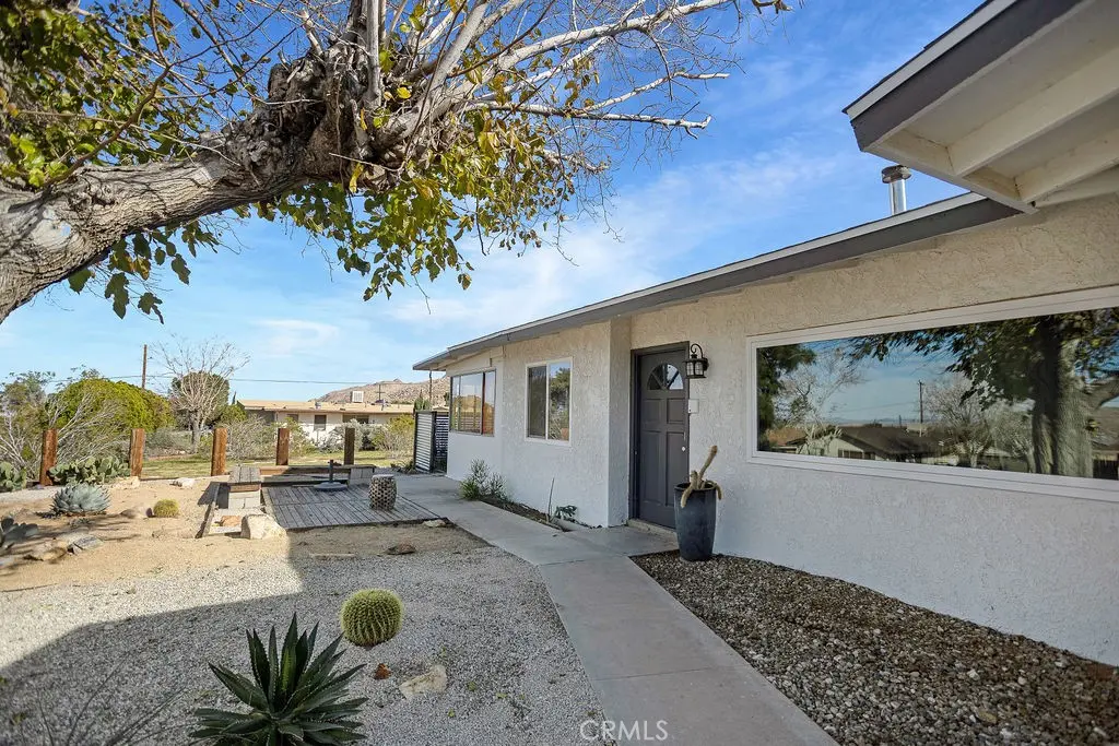 61537 Valley View Drive, Joshua Tree, CA — listing photo 1